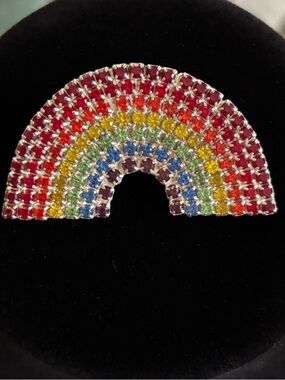 Vintage Dorothy Bauer Rhinestone Rainbow Brooch